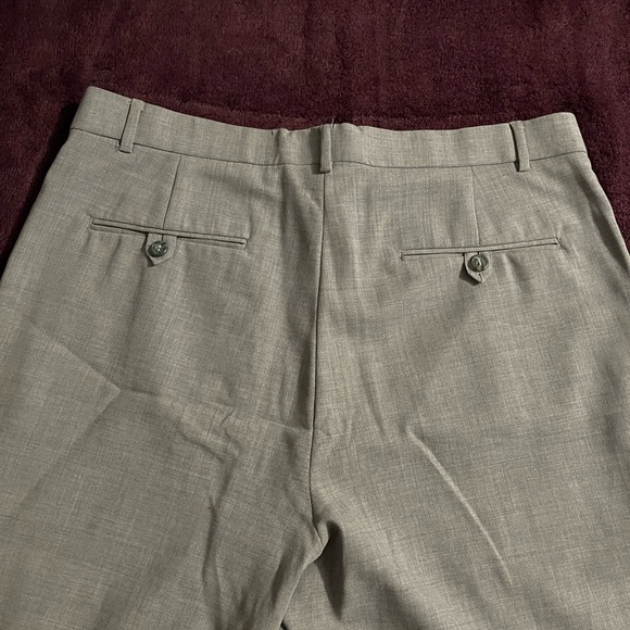 J Cree gray slacks 34x30 - Picture 4 of 4
